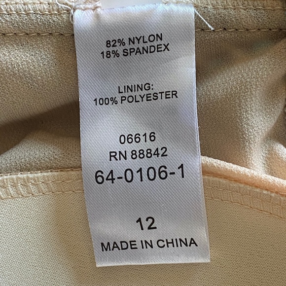 Swimsuits for All Tankini Geometric Blue Swimsuit Top Size 12 Built-In Cups - Picture 7 of 8